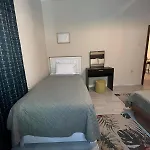 El